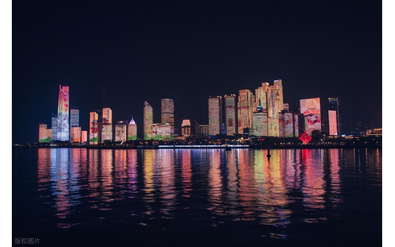 逐光而行，筑亮齊魯 —— 山東原實(shí)科技亮化工程的實(shí)力擔(dān)當(dāng)